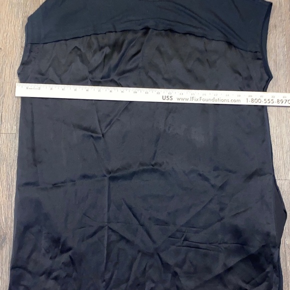 Evereve size small ladies black dress with pockets - Picture 8 of 8